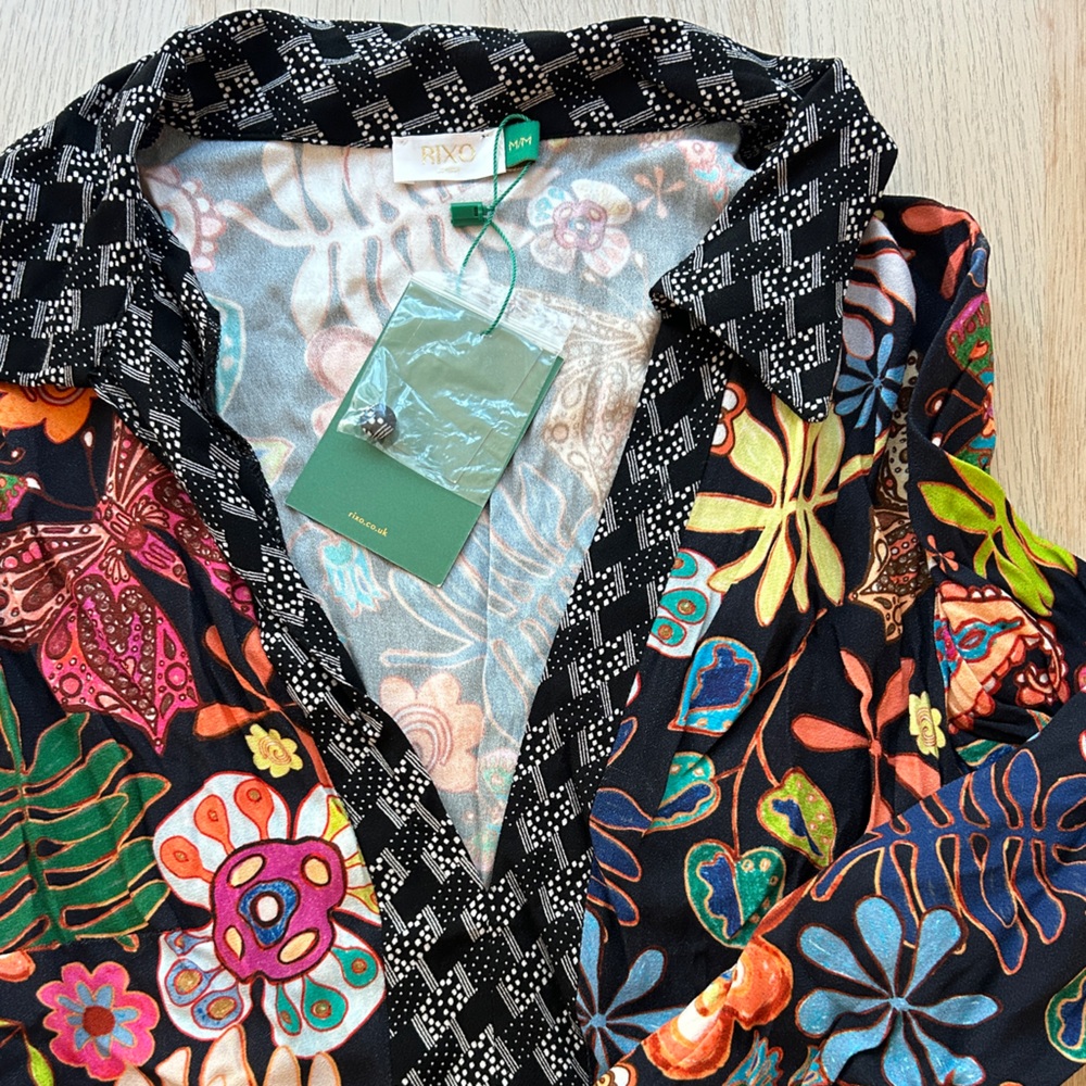 RIXO 70’s Flower Mini Dress with long sleeves size M